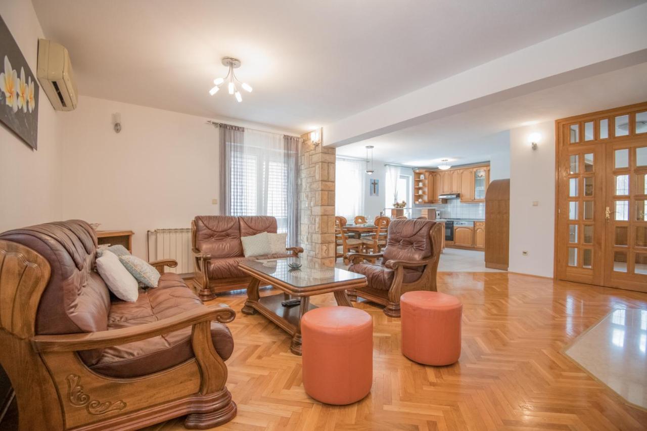 Villa Glorija Grubine Екстериор снимка
