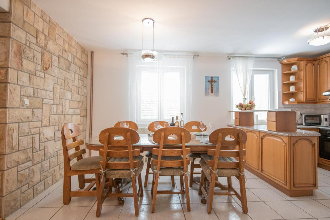Villa Glorija Grubine Екстериор снимка